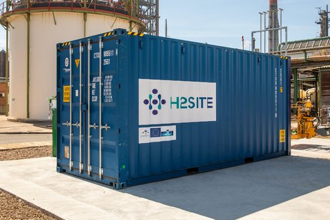 H2SITE secures EU funding to deploy ammonia cracker at European port