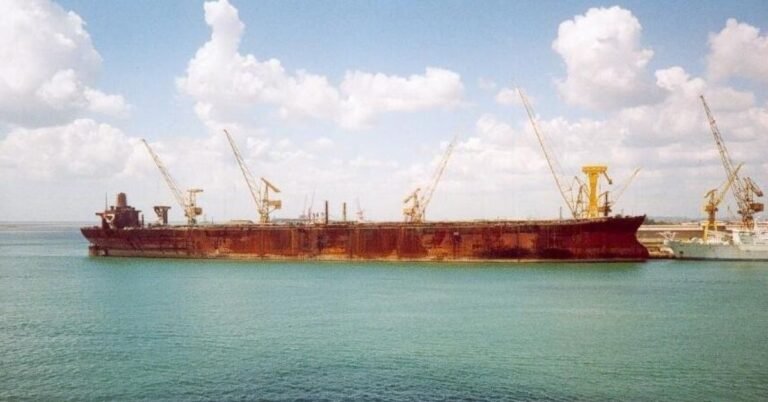 Biggest Oil Tanker Ever Constructed