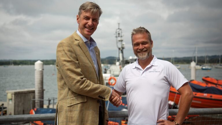 Savvy Navvy partners with RNLI to promote safety
